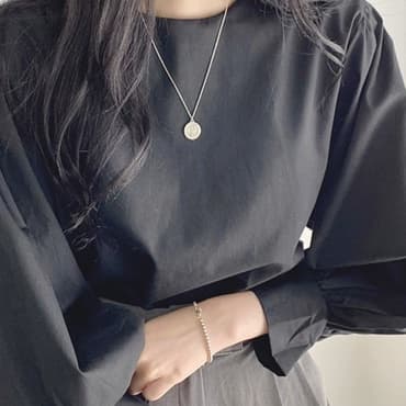 ロンT 優美な袖ふんわりギャザーブラウス