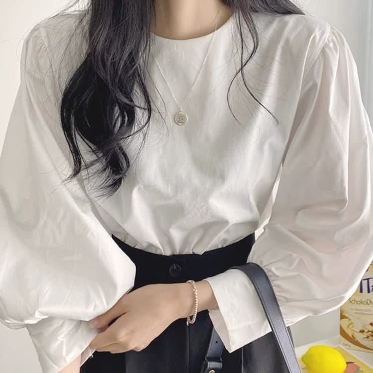 ロンT 優美な袖ふんわりギャザーブラウス