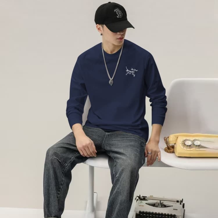 ロンT 恐竜モチーフ カジュアル 長袖シャツ