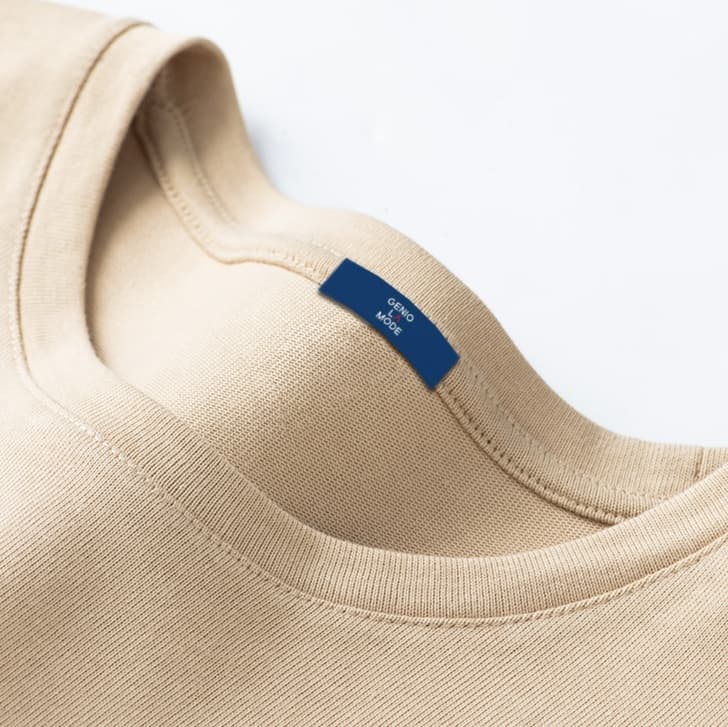 ロンT シンプル筆記体刺繍ロングスリーブTシャツ