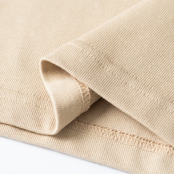 ロンT シンプル筆記体刺繍ロングスリーブTシャツ