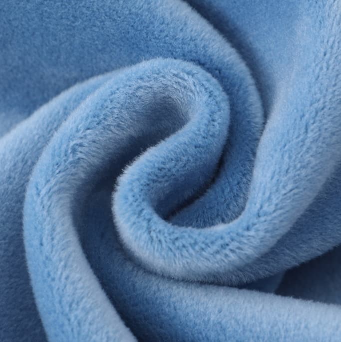 柔らか素材の定番重ね着ロンT