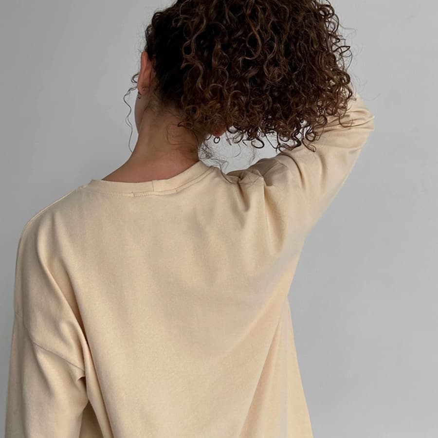 ロンT ゆったりオーバーサイズ スウェット長袖シャツ