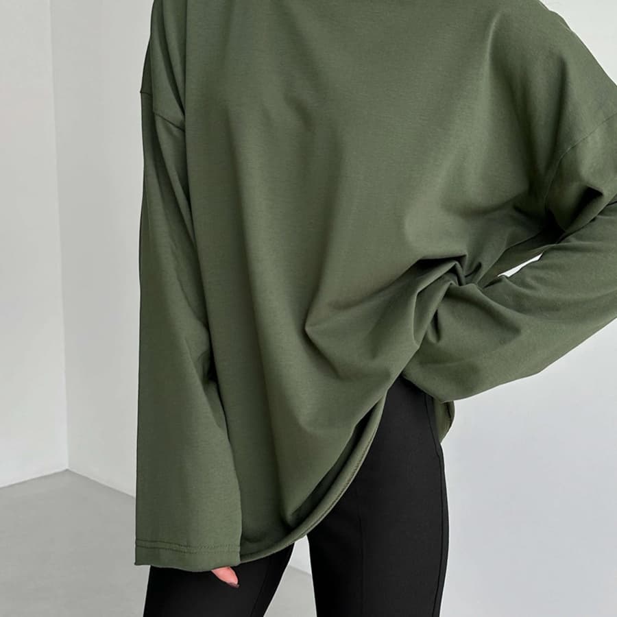 ロンT ゆったりオーバーサイズ スウェット長袖シャツ