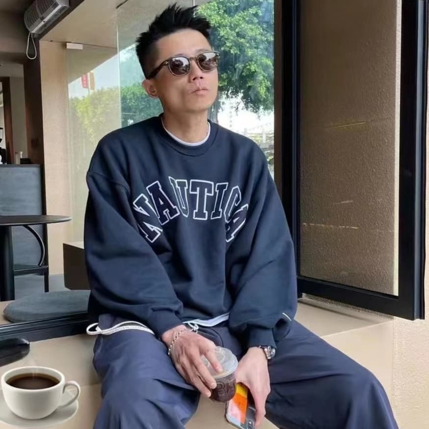 ロンT ヴィンテージ風 カレッジ ロゴ ロングTシャツ