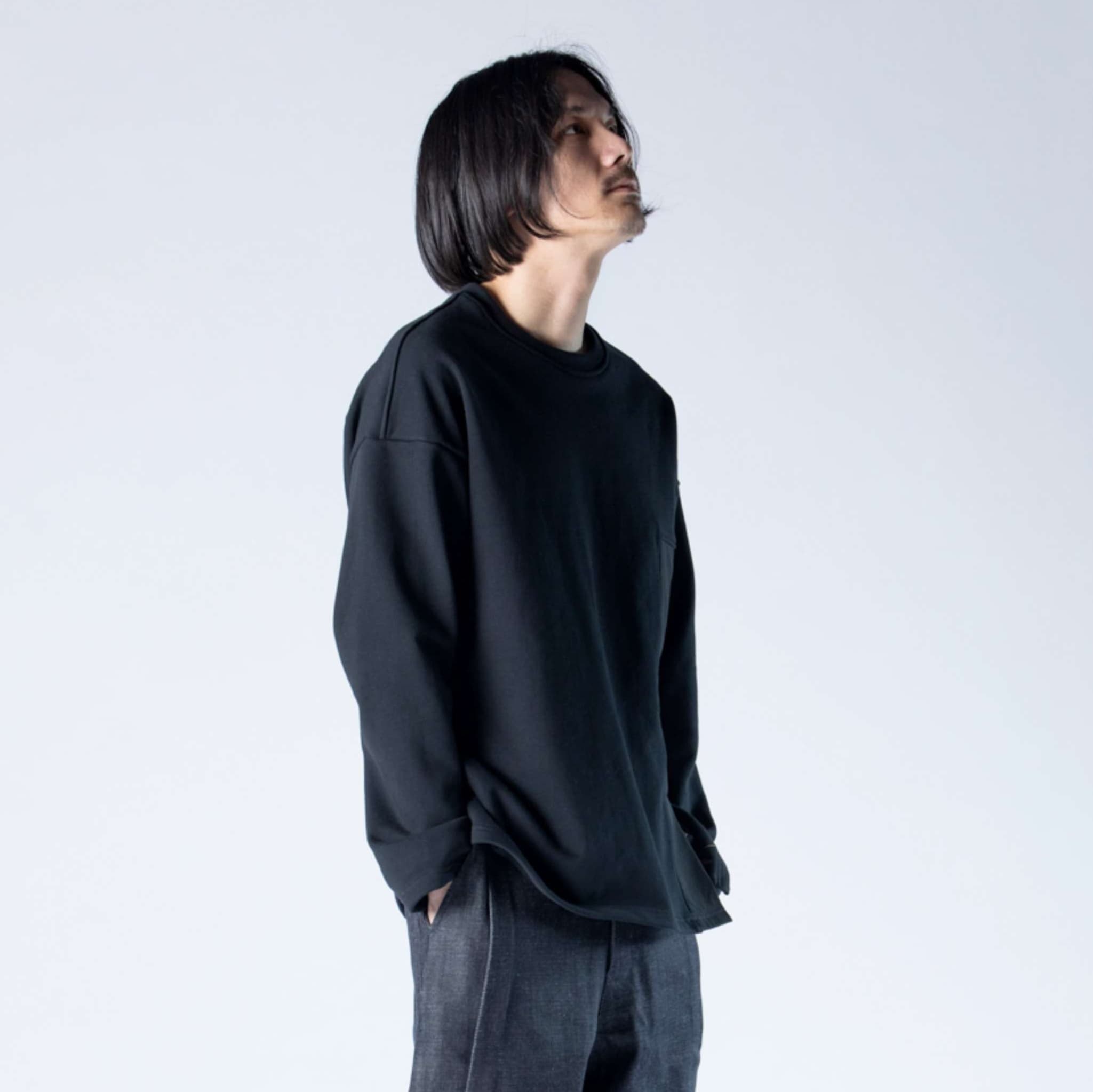 ロンT 上質素材のゆったりスウェット
