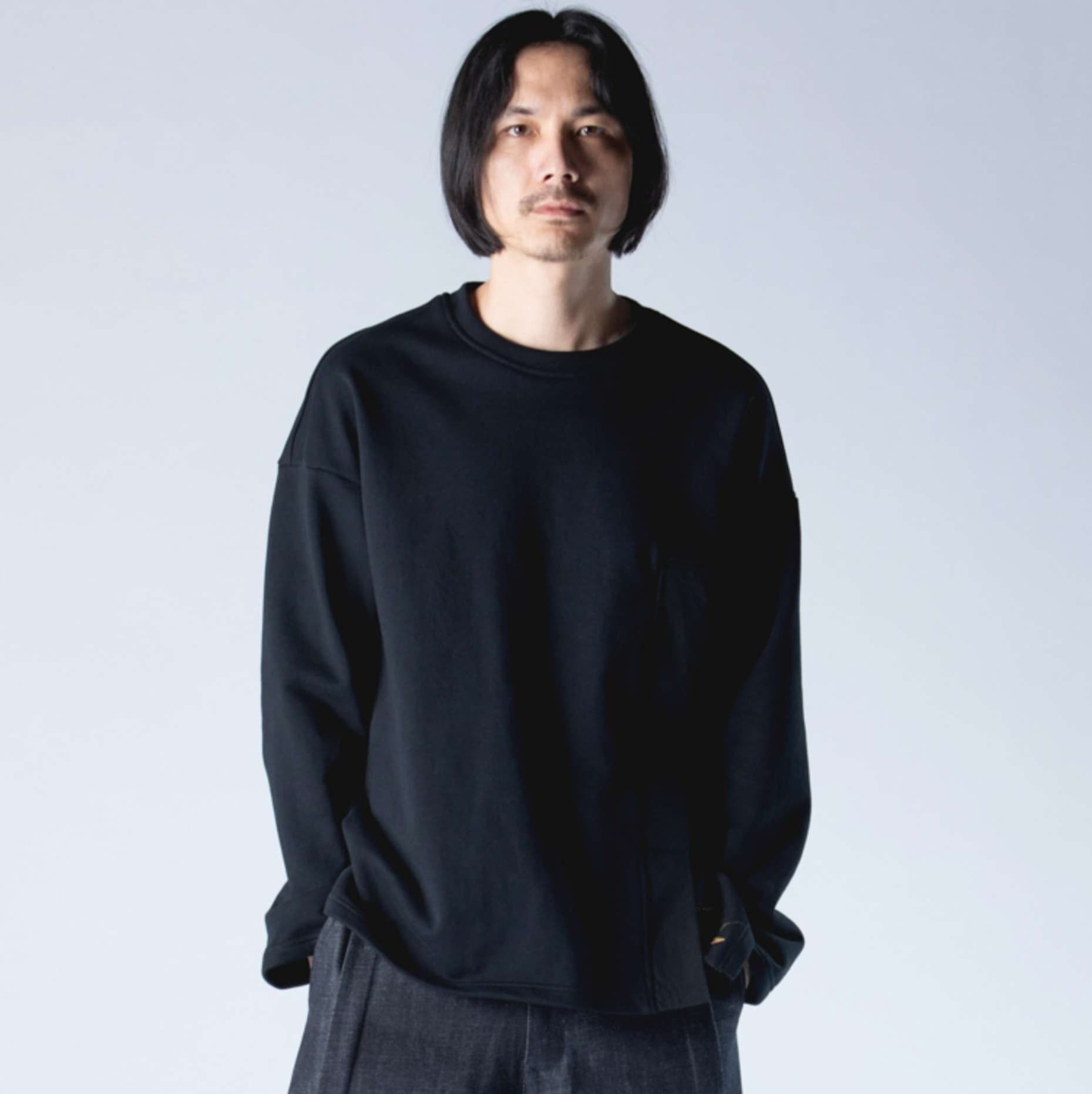 ロンT 上質素材のゆったりスウェット
