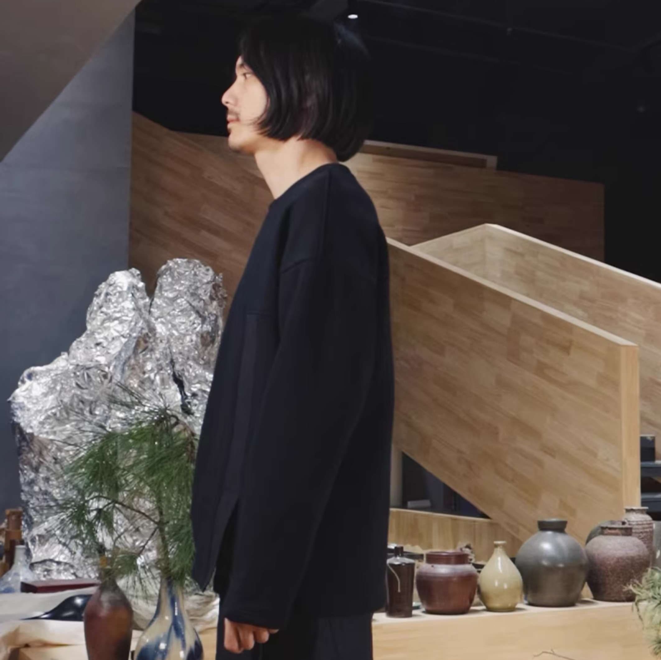 ロンT 上質素材のゆったりスウェット