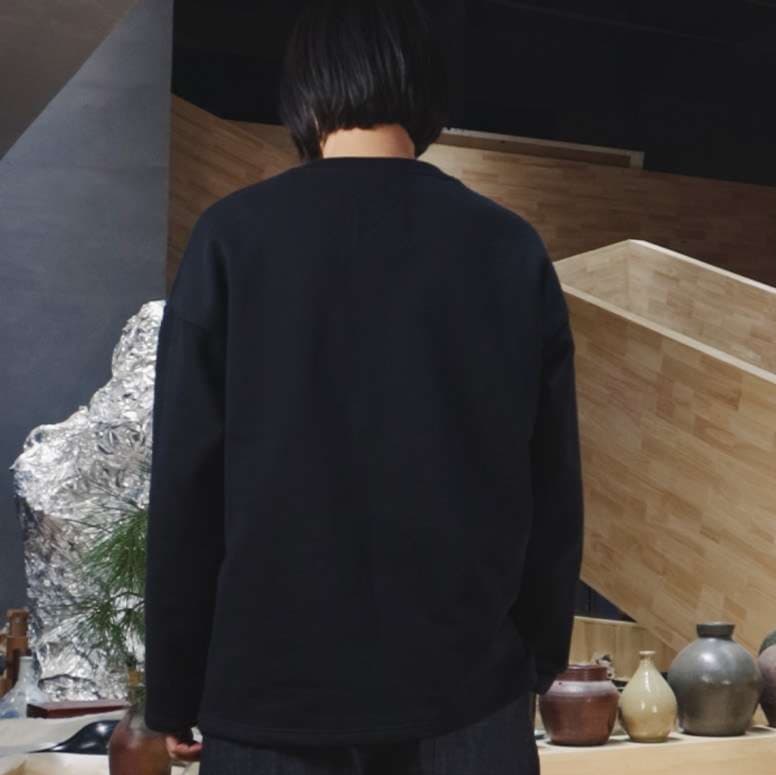 ロンT 上質素材のゆったりスウェット