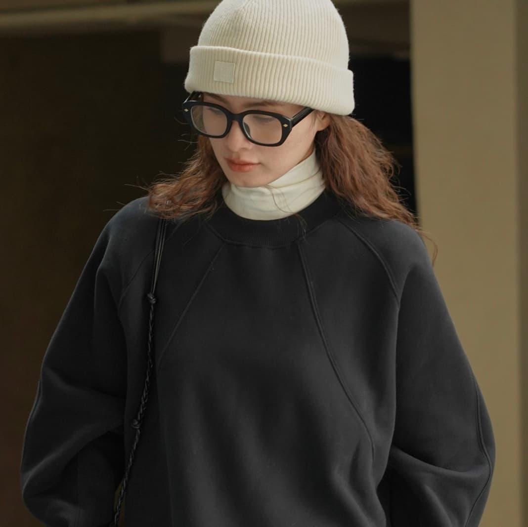 ロンT ゆったりシルエット 裏起毛トレーナー