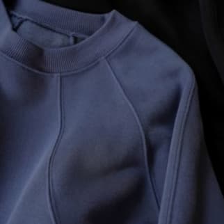 ロンT ゆったりシルエット 裏起毛トレーナー