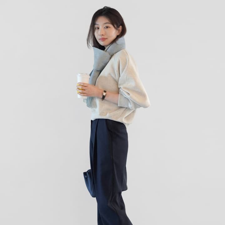 ロンT 贅沢素材の裏起毛スウェット