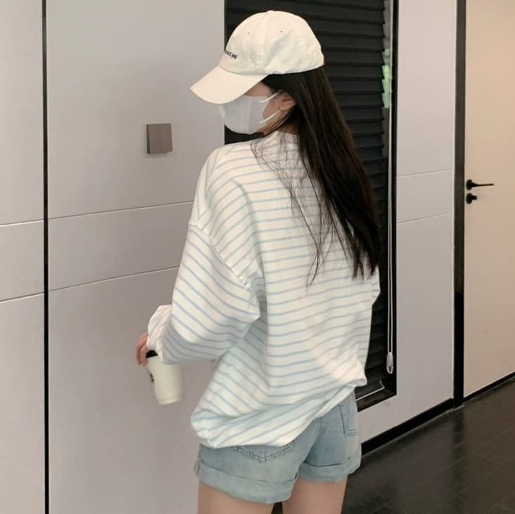 ロンT ゆったりボーダー柄カットソー