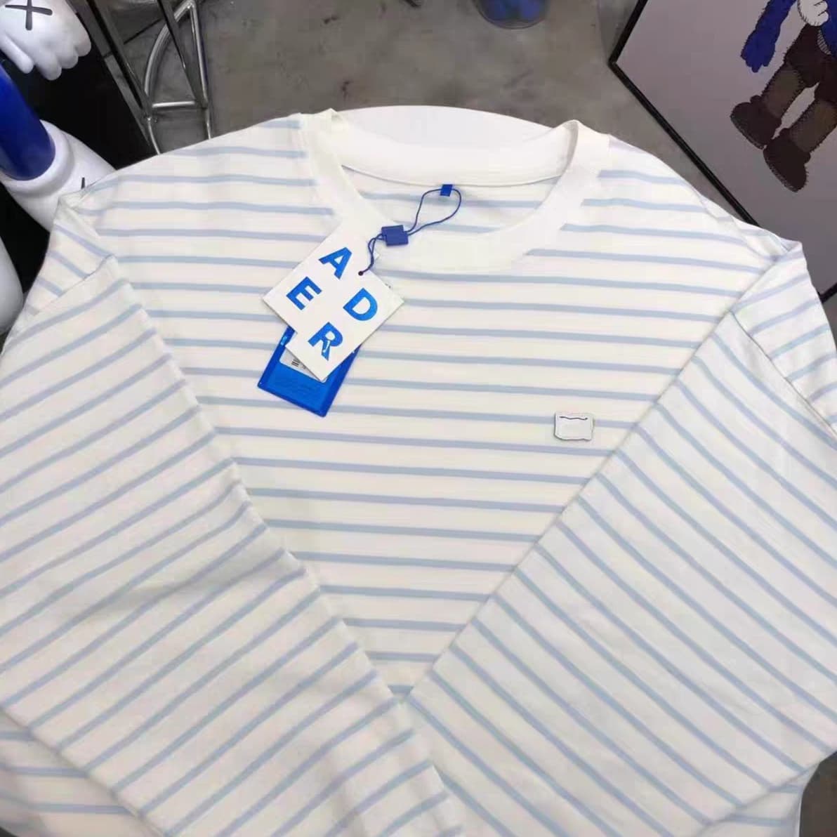 ロンT ゆったりボーダー柄カットソー