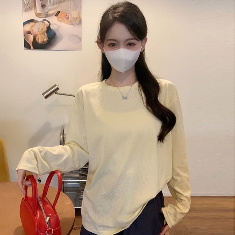 ロンT なめらか素材リラックスロングTシャツ