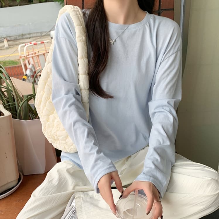 ロンT なめらか素材リラックスロングTシャツ
