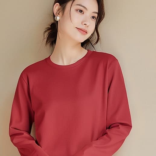 ロンT なめらか素材のリラックスロングＴシャツ