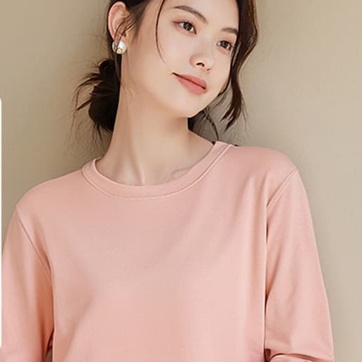 ロンT なめらか素材のリラックスロングＴシャツ