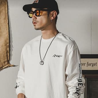 ロンT 山脈プリント入り カジュアルロンＴ