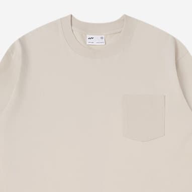 ロンT シンプル胸ポケット長袖シャツ