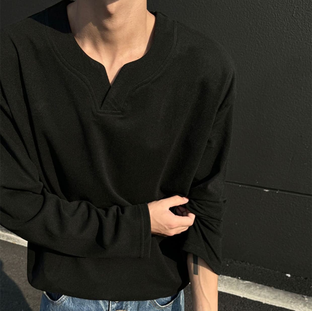 ロンT シンプル深Vネックロング丈カットソー