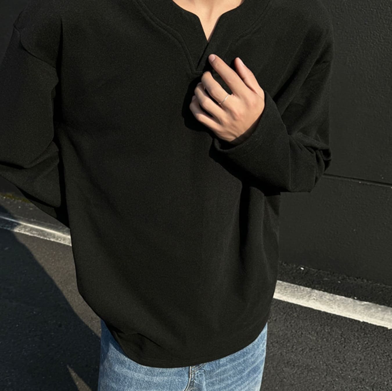 ロンT シンプル深Vネックロング丈カットソー