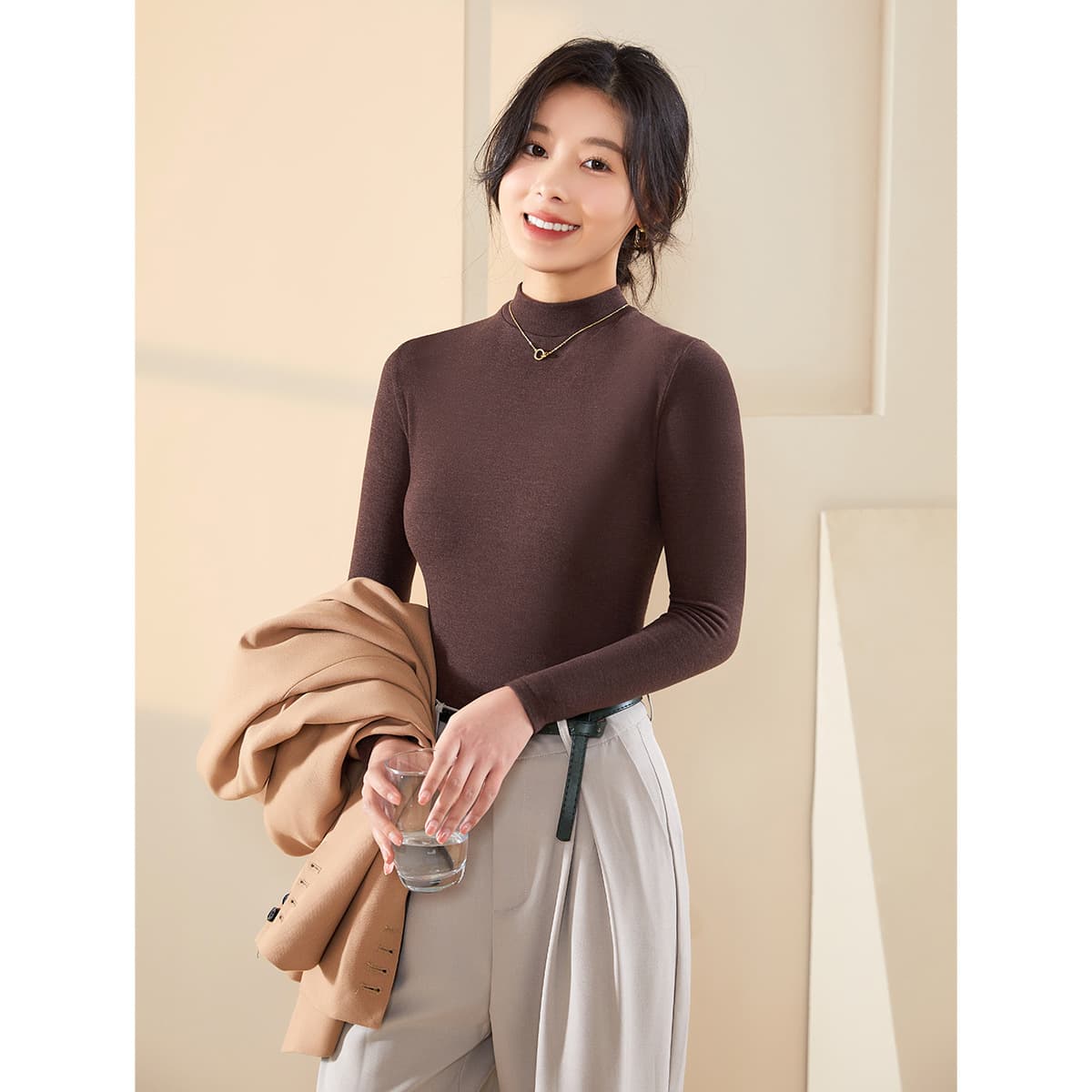 ロンT 上品モックネックシアー長袖トップス
