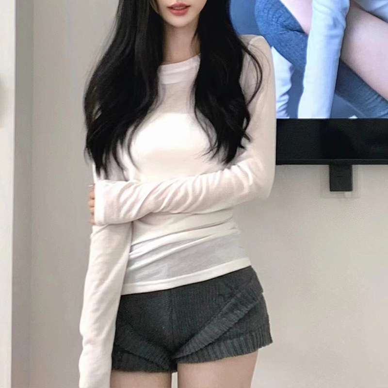 ロンT シンプル細身ロングTシャツ