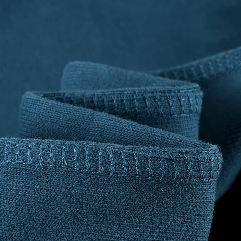 ロンT 重厚感溢れる純綿長袖シャツ