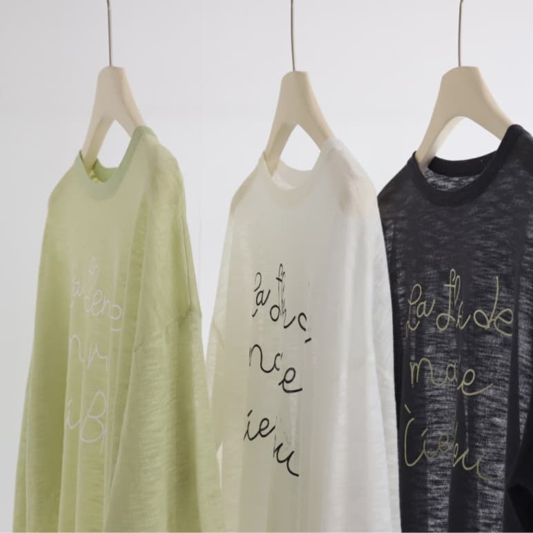 ロンT 繊細文字刺繍 透け感長袖シャツ