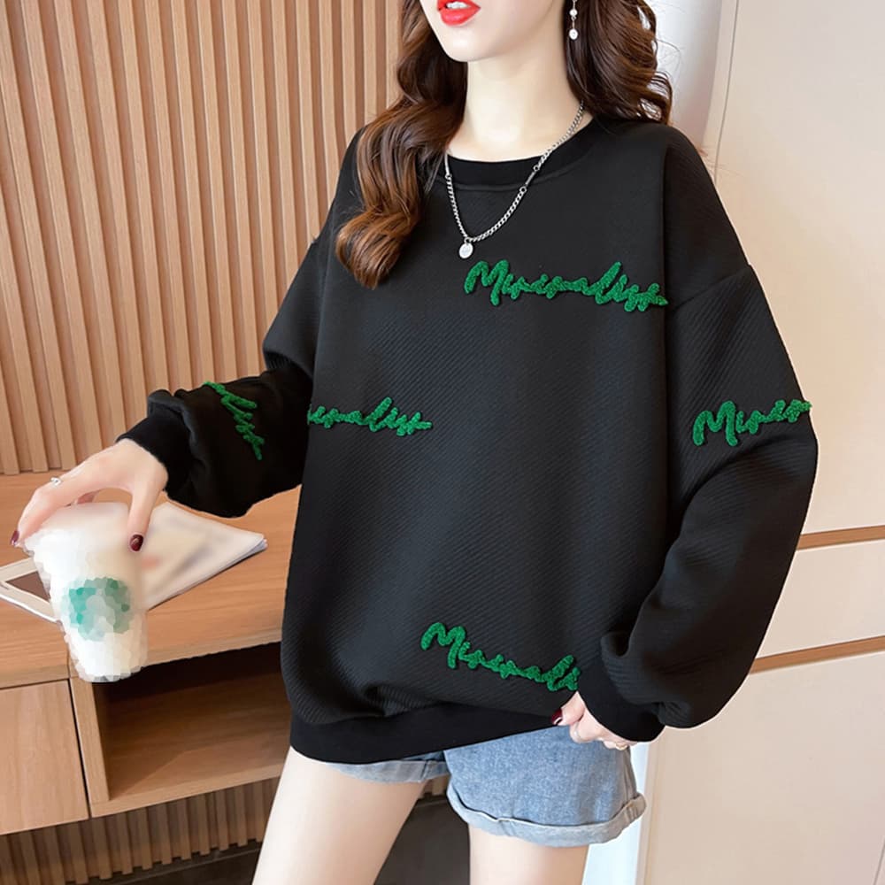 ロンT 厚手刺繍ロゴ入りゆったりトレーナー