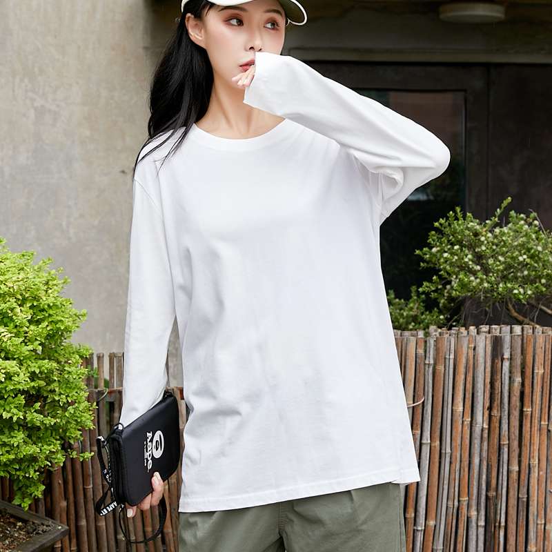 ロンT ゆったりシルエット ロング丈長袖カットソー