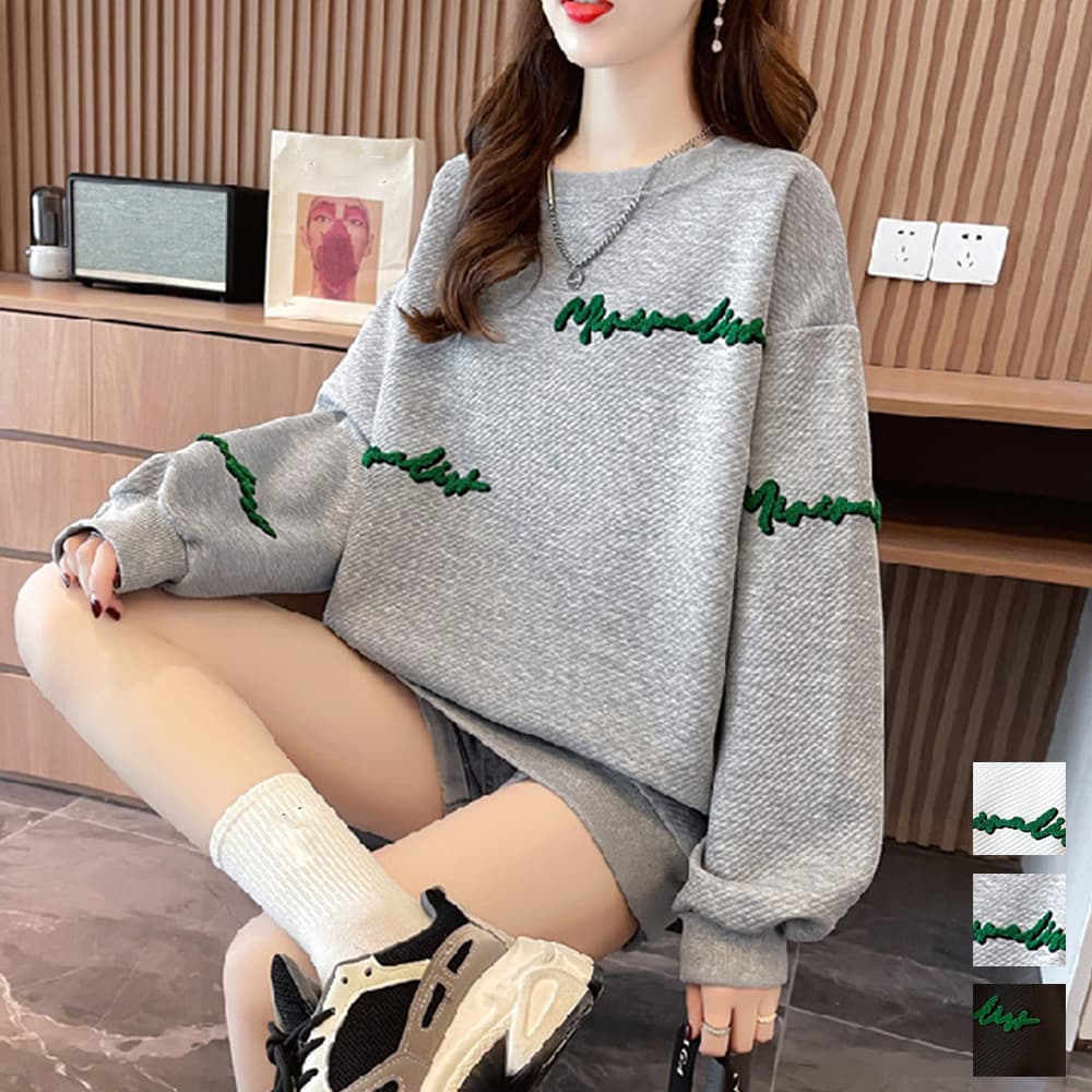 ロンT 厚手刺繍ロゴ入りゆったりトレーナー