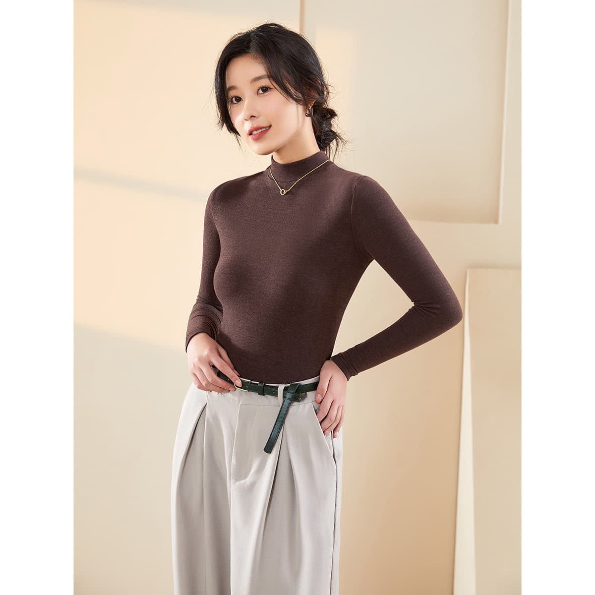 ロンT 上品モックネックシアー長袖トップス