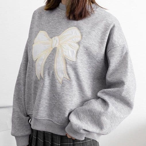 ロンT 厚手刺繍リボン裏微起毛スウェットトップス