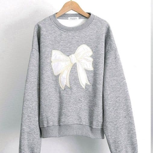 ロンT 厚手刺繍リボン裏微起毛スウェットトップス