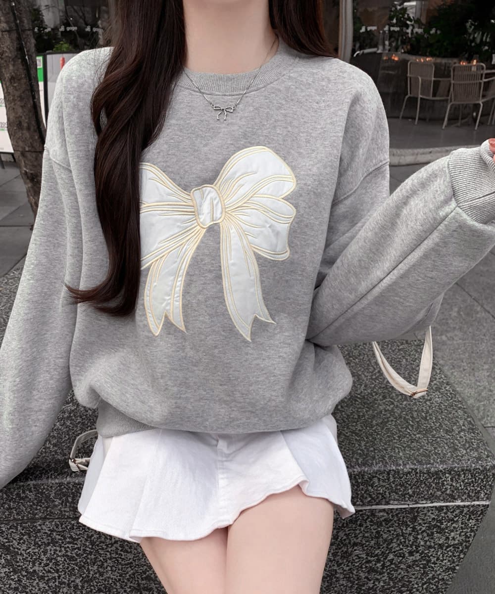 ロンT 厚手刺繍リボン裏微起毛スウェットトップス